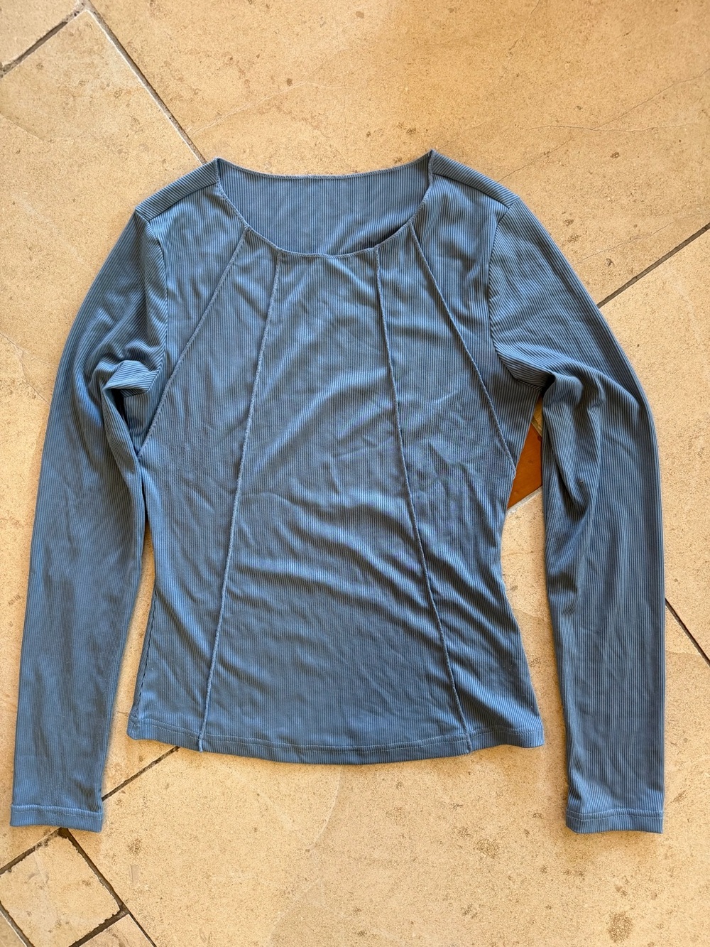 Long-Sleeve Ribbed Scoop Neck Top - Slate Blue